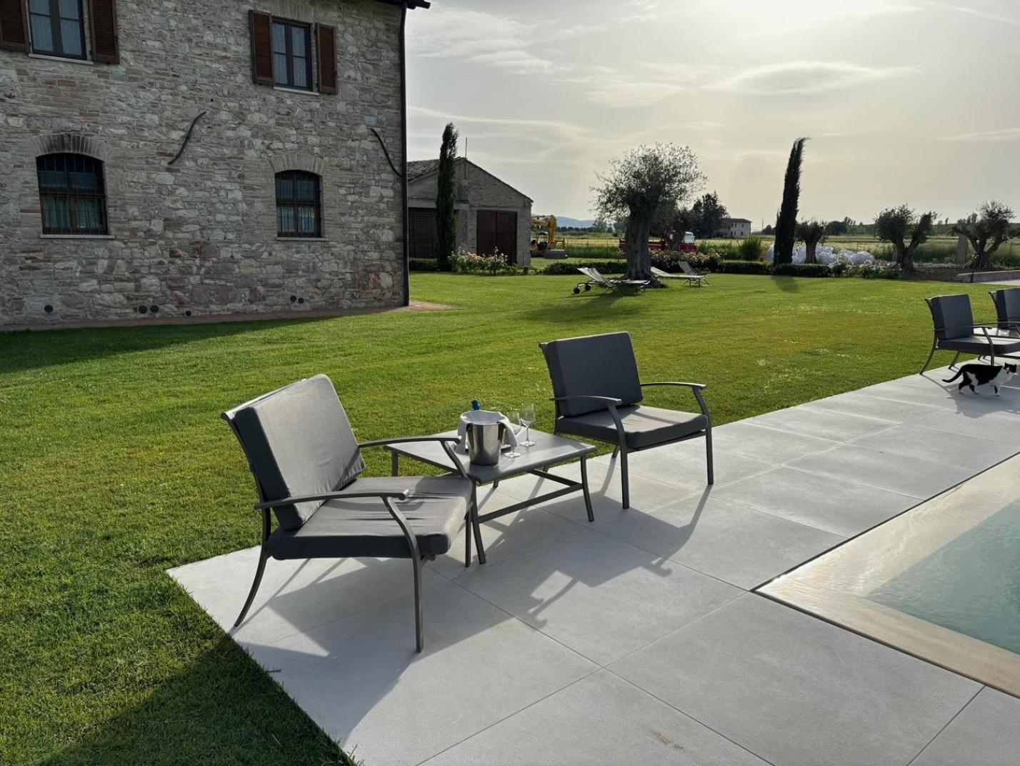Borgo Degli Angeli Resort E Spa San Vitale Exterior foto